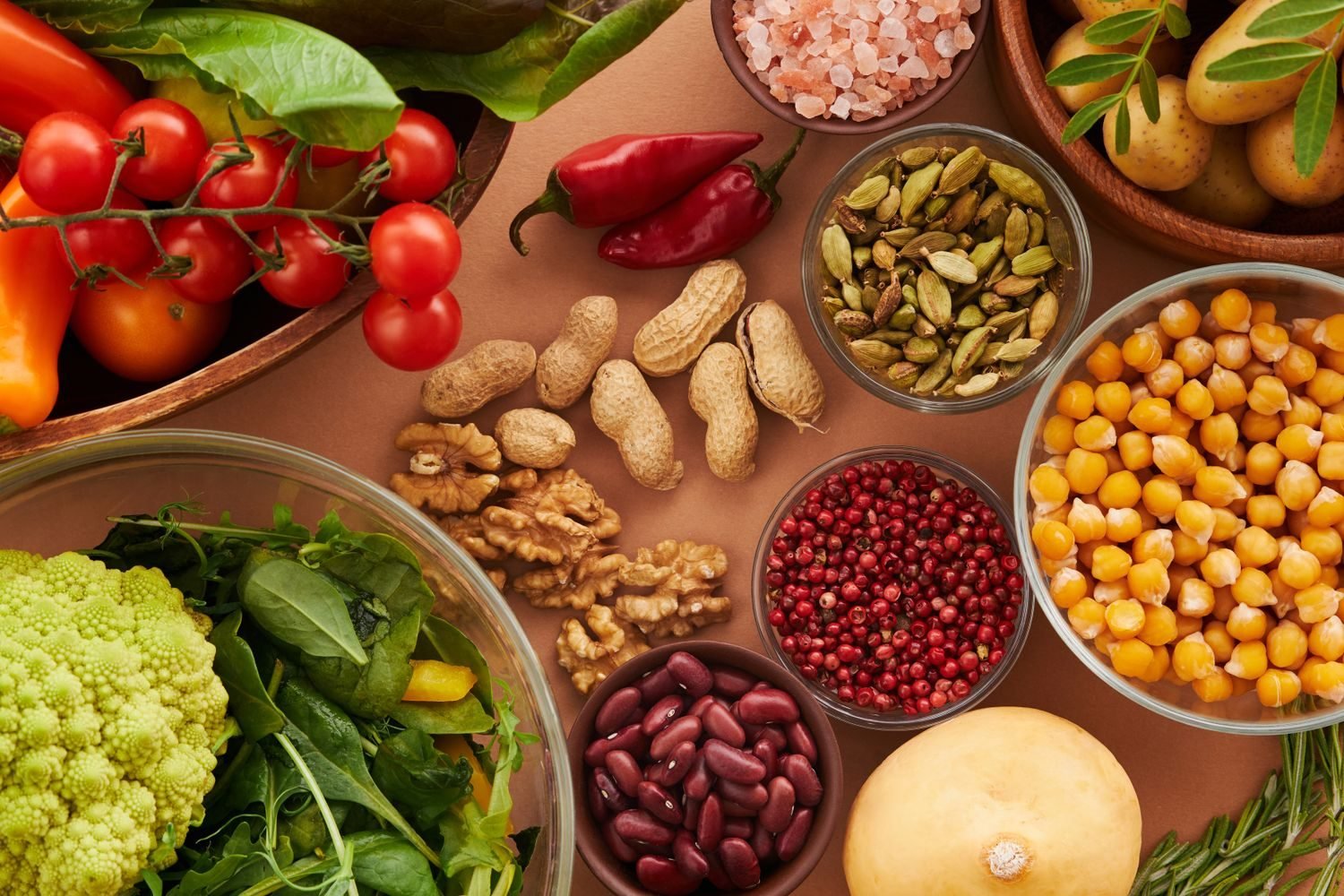 Comparison of kidney-friendly grocery items reflecting different CKD stage dietary needs