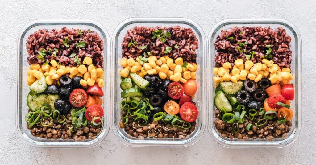7 Meals a Day Plan for Weight Loss: Does It Help?