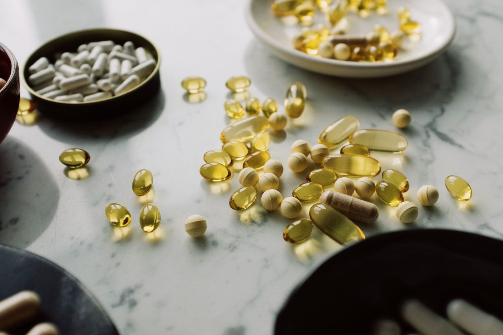 Chart listing the 9 essential amino acids and their functions in the human body