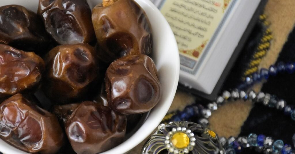 Ramadan Diet Plan for Weight Loss: Suhoor and Iftar Guide