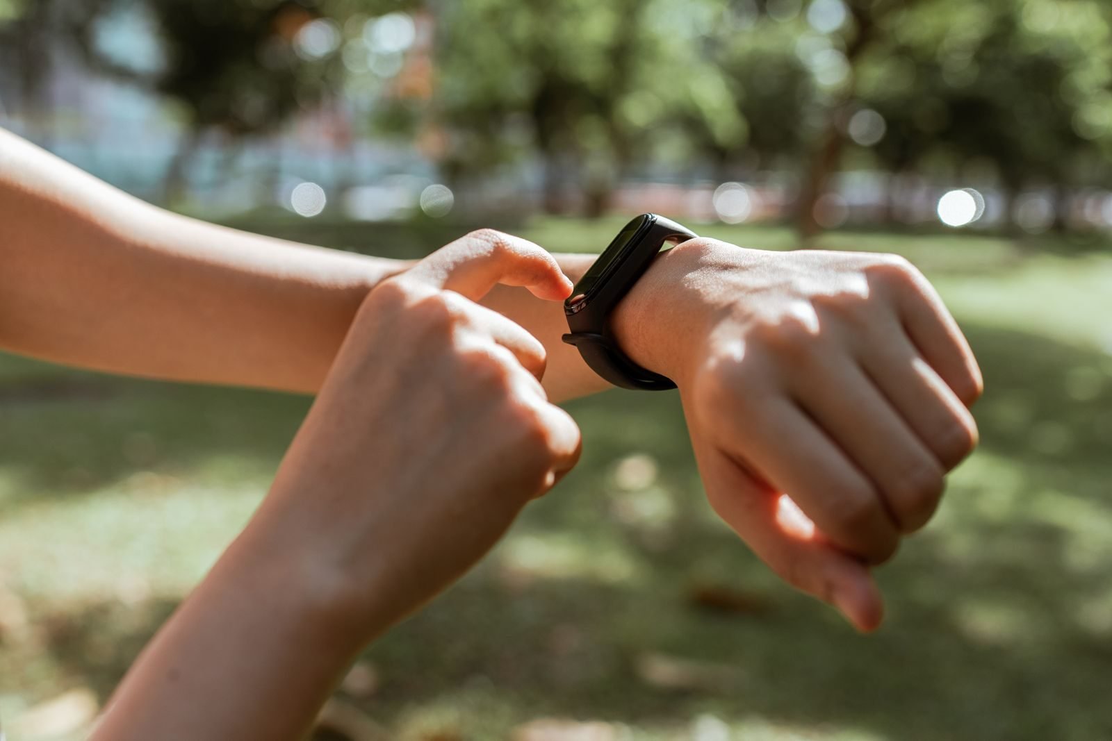 Smartwatch fitness tracker paired with a workout app