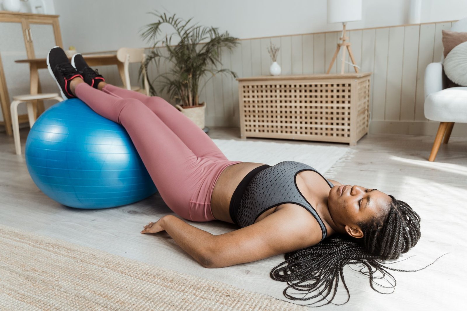 Structured home exercise session within a focused seven day weight loss plan